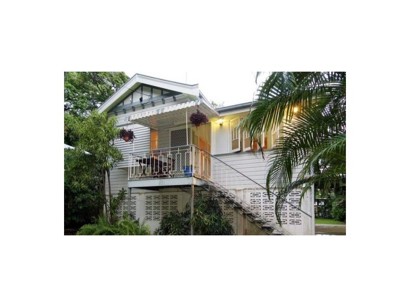 12 Whitfield Street, Aeroglen QLD 4870