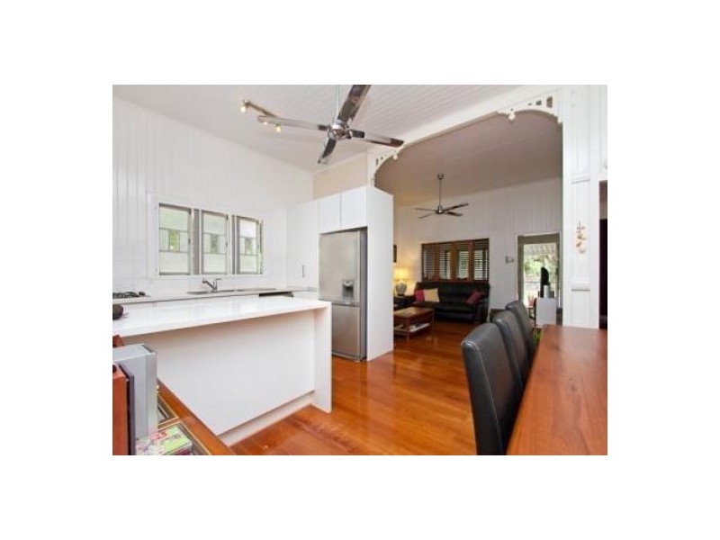 12 Whitfield Street, Aeroglen QLD 4870