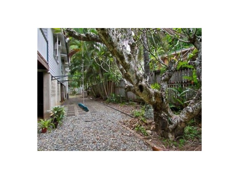 12 Whitfield Street, Aeroglen QLD 4870