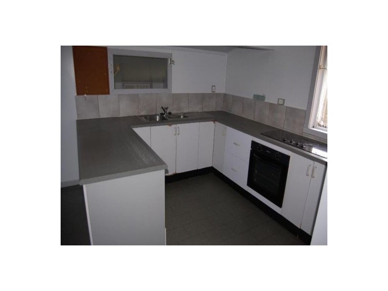 9 Bartle Street, East Innisfail QLD 4860