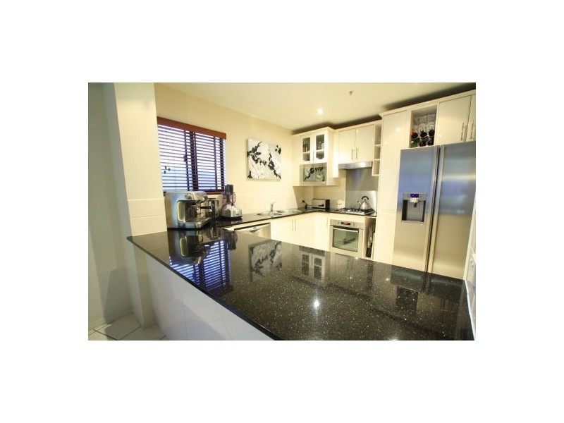 904/27 Wharf Street, Cairns City QLD 4870