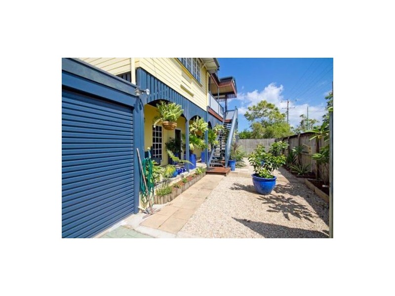 236 Aumuller Street, Westcourt QLD 4870