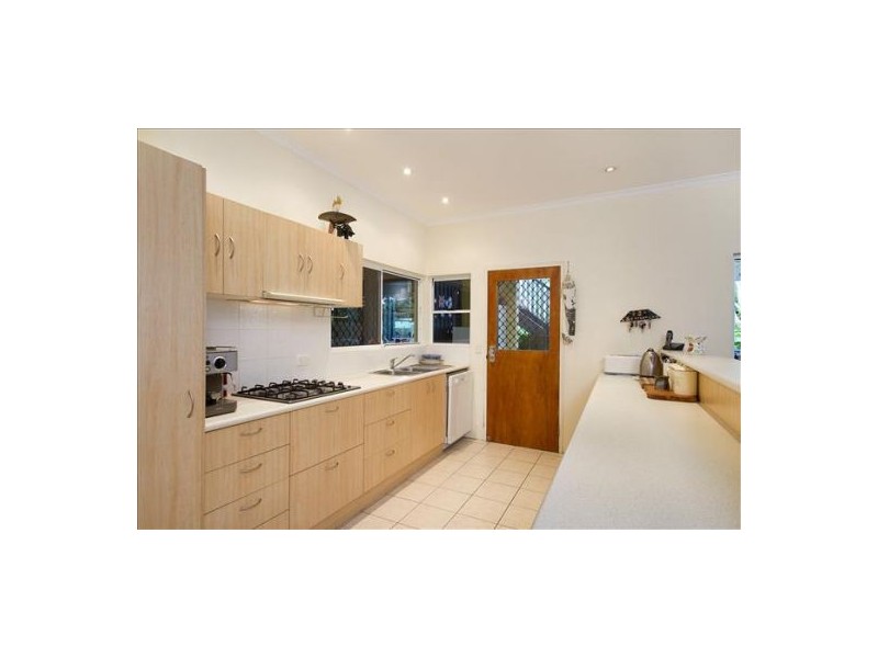 236 Aumuller Street, Westcourt QLD 4870