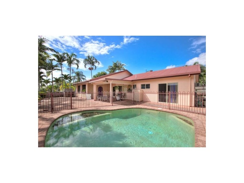 5 Wiskar Close, Bentley Park QLD 4869