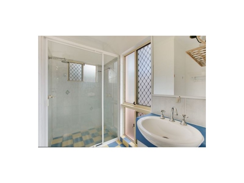 5 Wiskar Close, Bentley Park QLD 4869