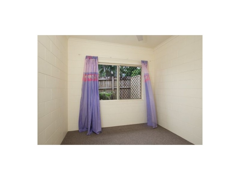 5 Wiskar Close, Bentley Park QLD 4869