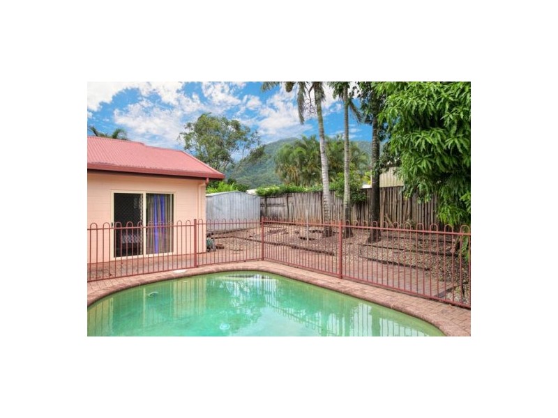 5 Wiskar Close, Bentley Park QLD 4869