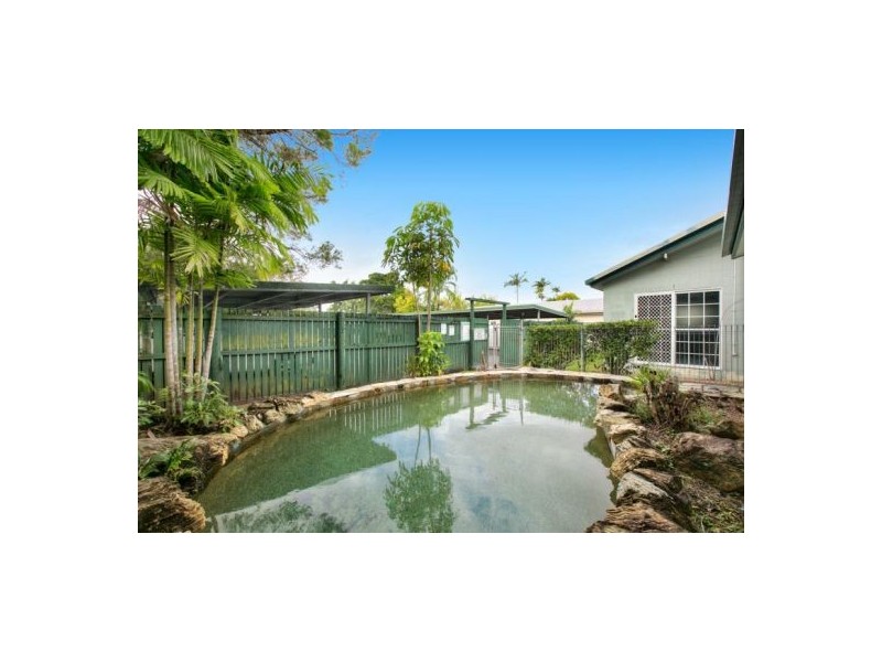 5/485 Mccoombe Street, Mooroobool QLD 4870