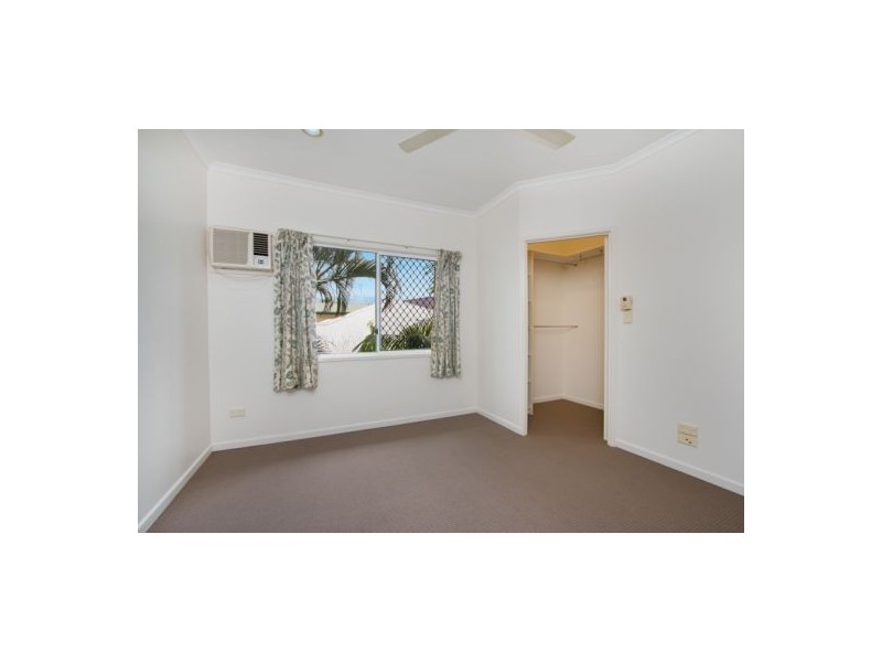 7/9 Balaclava Road, Earlville QLD 4870