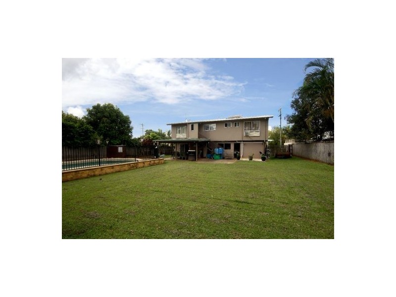 44 Alberta Drive, Woree QLD 4868