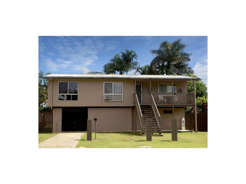 44 Alberta Drive, Woree QLD 4868