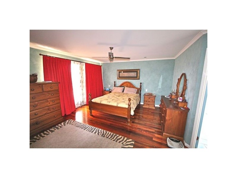 78 Lochlomond Drive, Banora Point NSW 2486