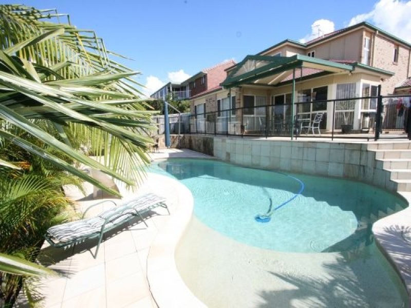78 Lochlomond Drive, Banora Point NSW 2486