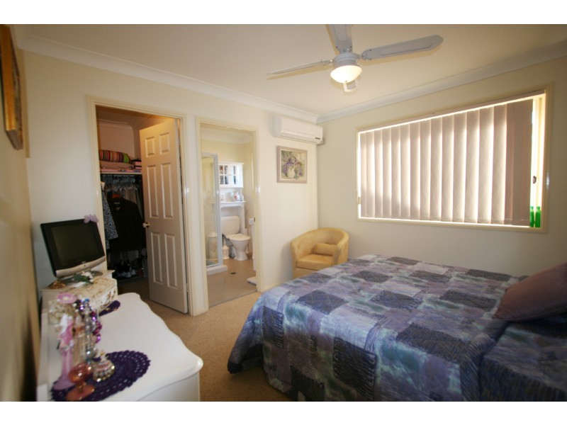1/14 Jarrah Place, Banora Point NSW 2486