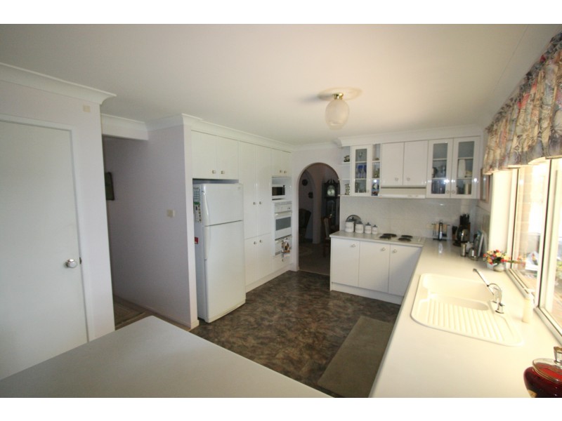 40 Oakland Parade, Banora Point NSW 2486