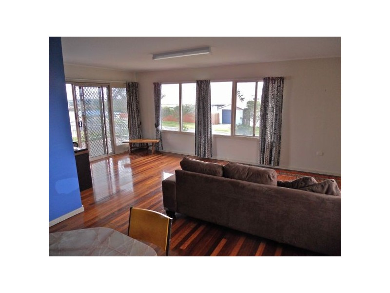 8 Quiggan Street, Kingscliff NSW 2487