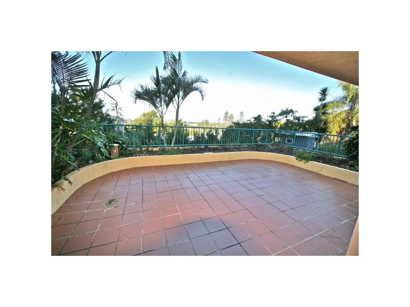 3/40 Rutledge Street, Coolangatta QLD 4225