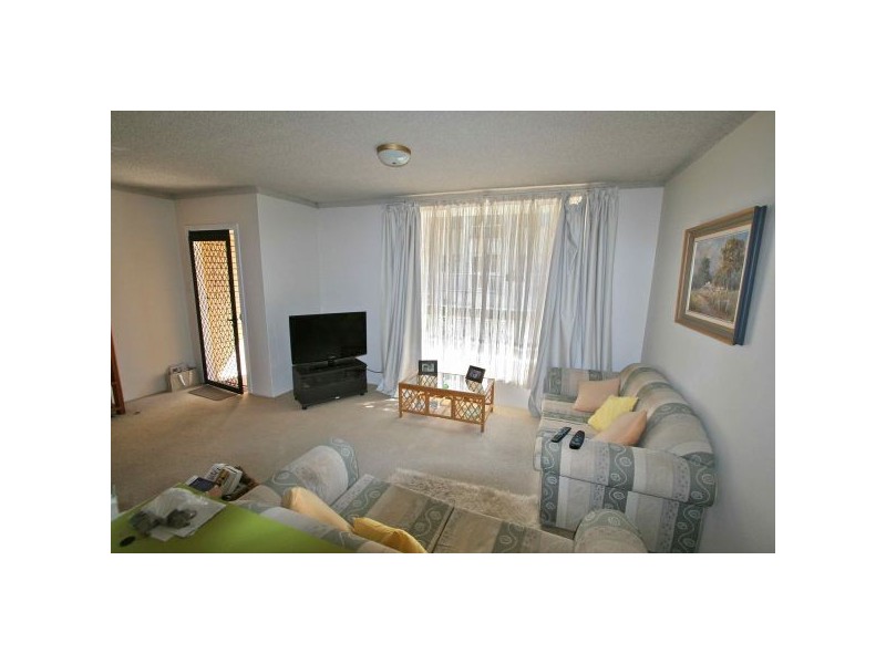 Coolangatta QLD 4225