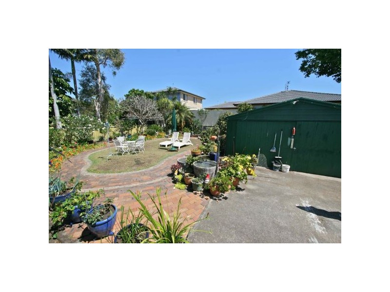7 Holden St, Tweed Heads South NSW 2486