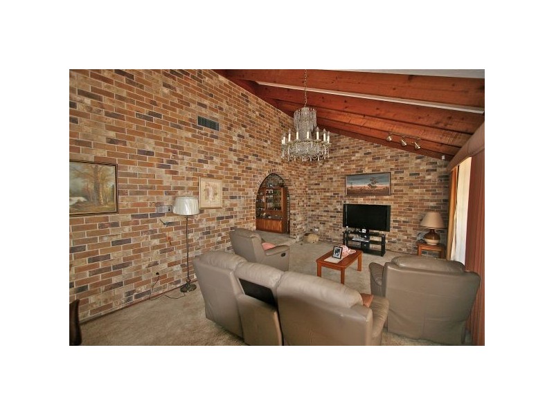 25 Crystal Waters Drive, Tweed Heads West NSW 2485