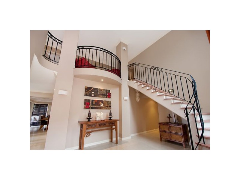 62 LOCHLOMOND DRIVE, Banora Point NSW 2486