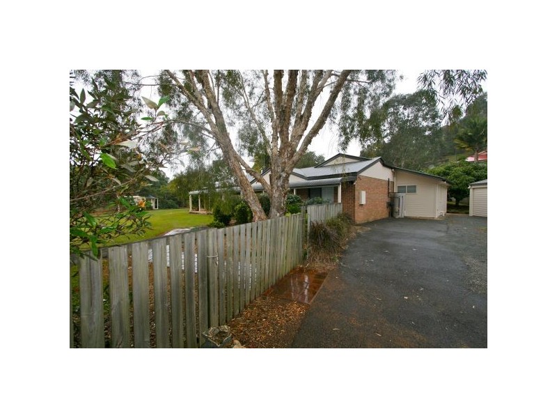 1 Benevis Place, Terranora NSW 2486