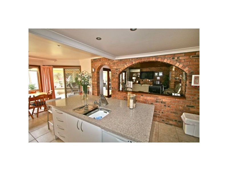 24 Karingal Ave, Bilambil Heights NSW 2486