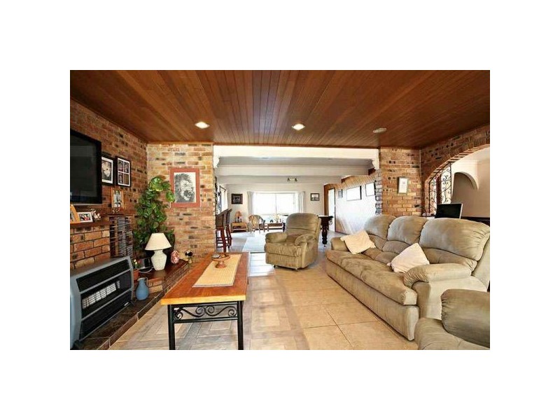 24 Karingal Ave, Bilambil Heights NSW 2486
