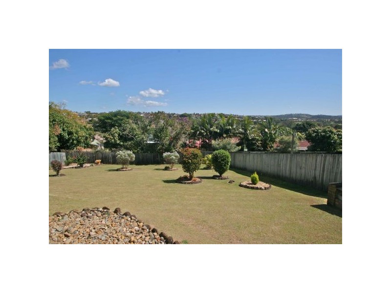 3 Cominan Ave, Banora Point NSW 2486