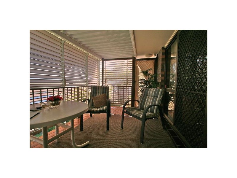 3 Cominan Ave, Banora Point NSW 2486