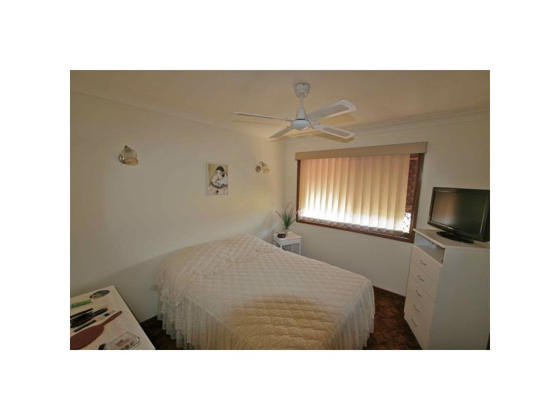 3 Cominan Ave, Banora Point NSW 2486