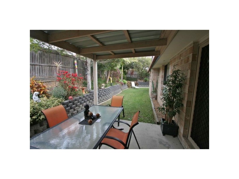 2/11 Grassmere Court, Banora Point NSW 2486