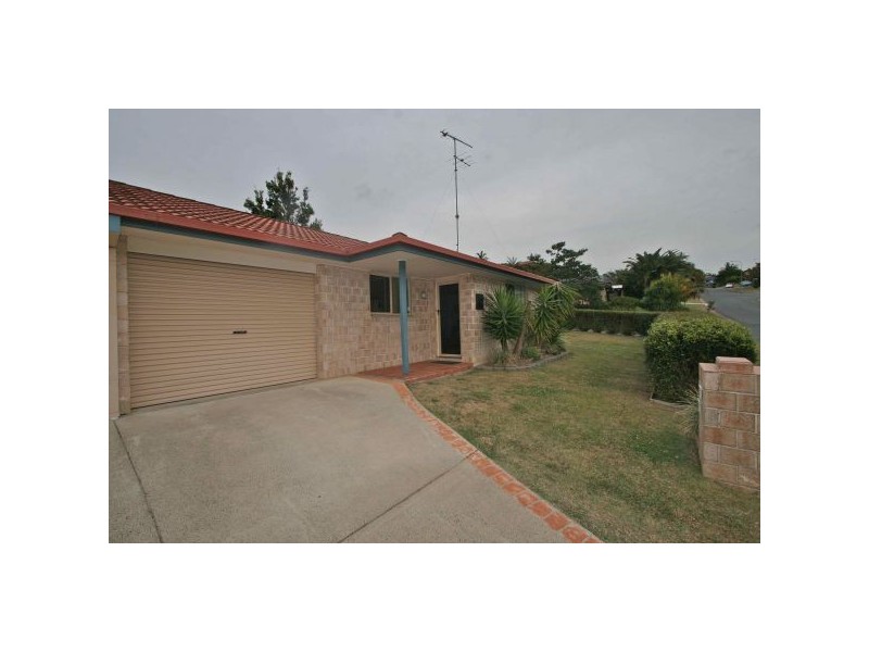 2/11 Grassmere Court, Banora Point NSW 2486