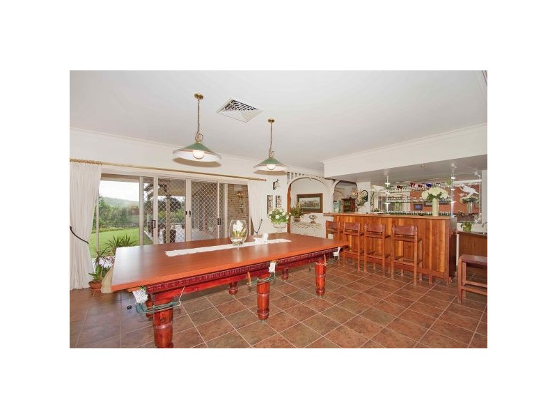 18 Pine Tree Place, Piggabeen NSW 2486