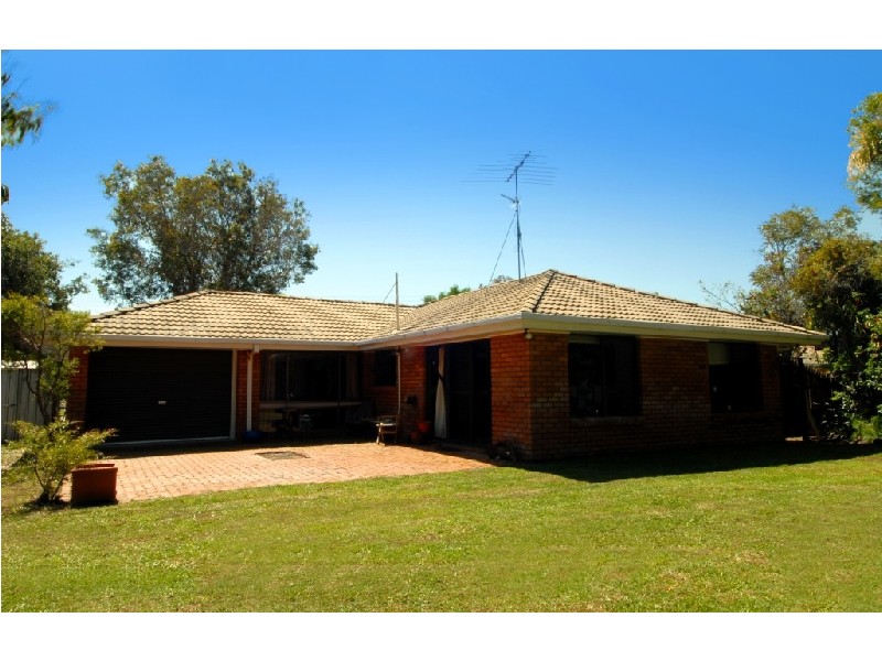 36 Cootamundra Drive ‘Hideaway Waters’, Mooloolaba QLD 4557