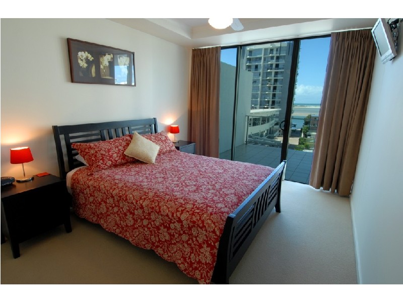 404 ‘M1′ 1 Duporth Avenue, Maroochydore QLD 4558