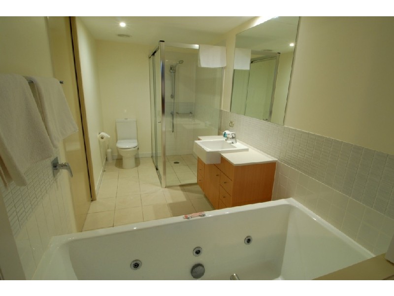 404 ‘M1′ 1 Duporth Avenue, Maroochydore QLD 4558