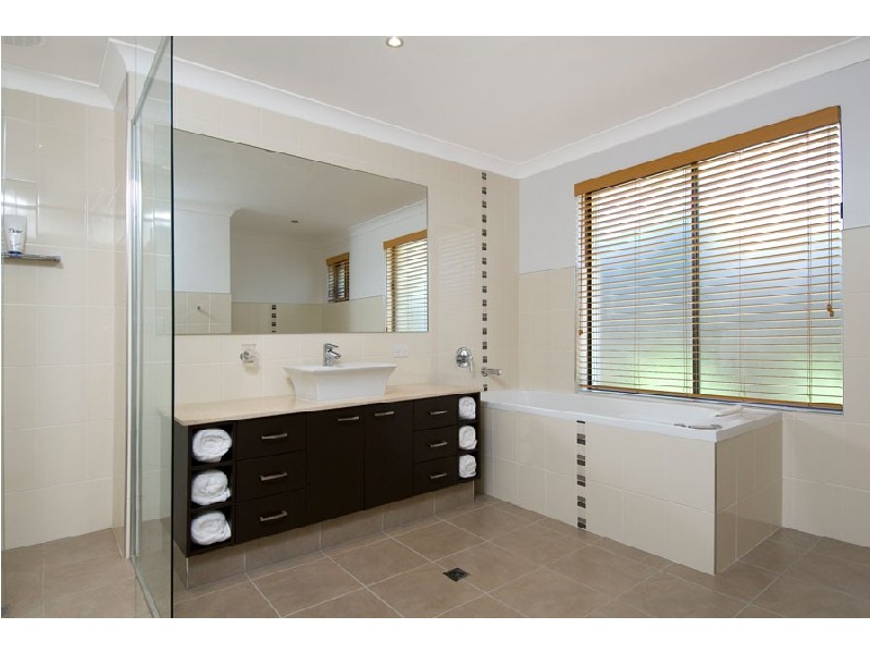 55 Moondarra Crescent, Mooloolaba QLD 4557