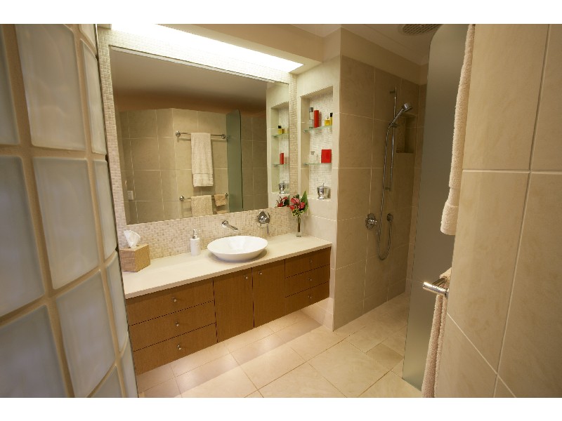 14 Myoora Court, Minyama QLD 4575