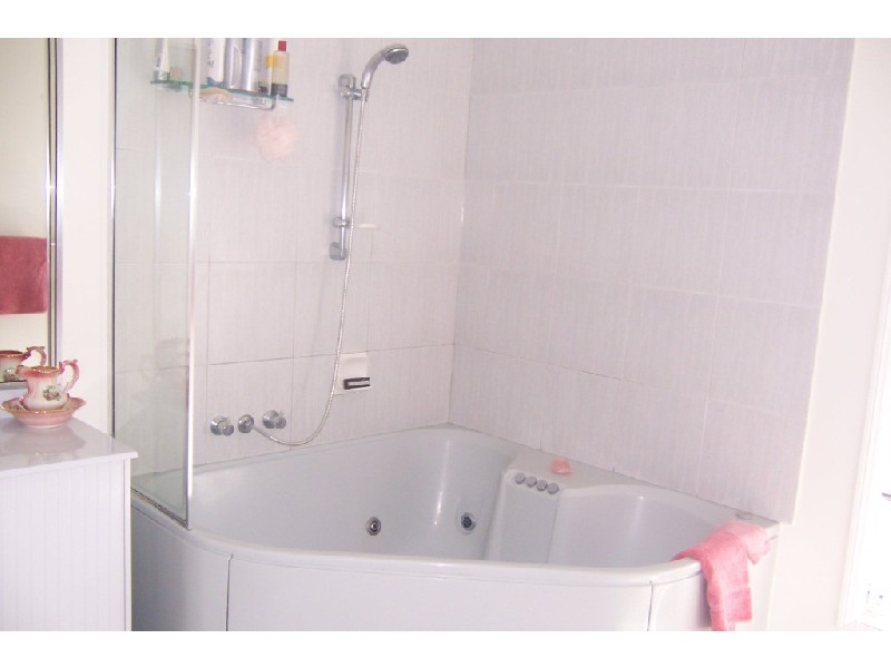 12 Myoora Court, Minyama QLD 4575