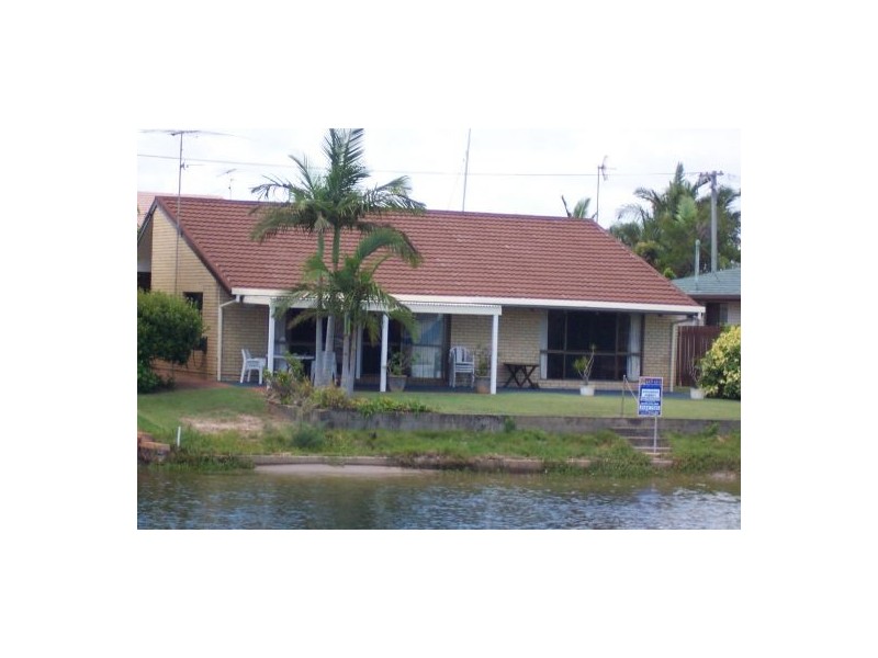 33 Kooringal Crescent, Buddina QLD 4575