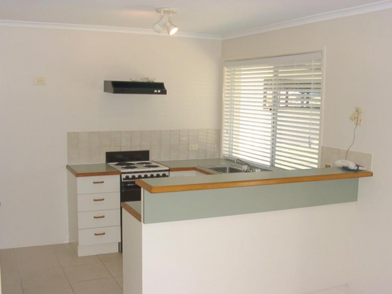 8A Admirals Court, Mooloolaba QLD 4557