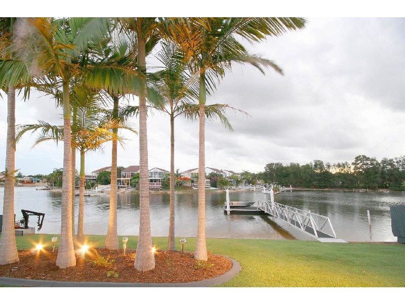 22 Carrothool Place, Mooloolaba QLD 4557