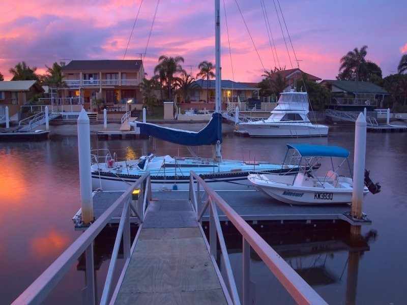 Minyama QLD 4575