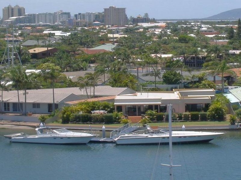 43 Coomaroo Crescent, Minyama QLD 4575