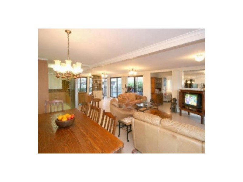 43 Coomaroo Crescent, Minyama QLD 4575