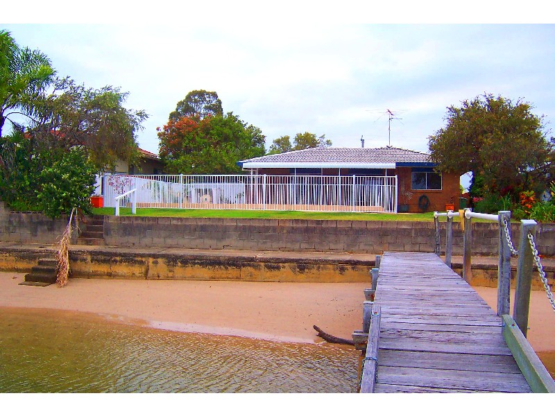 27 Elanora Avenue, Mooloolaba QLD 4557