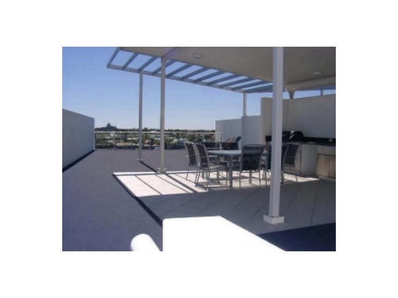 404/11 Nicklin Way, Minyama QLD 4575