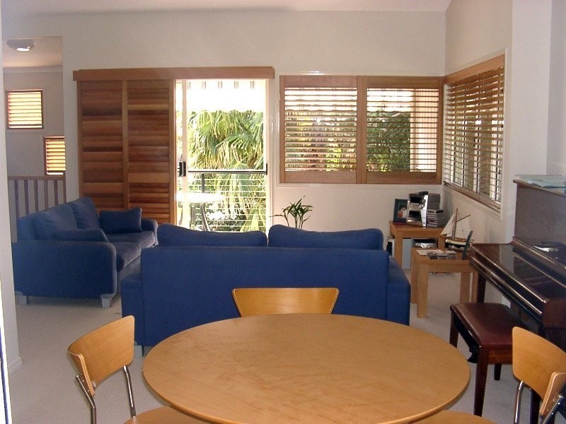 7 Tombarra Street, Mooloolaba QLD 4557