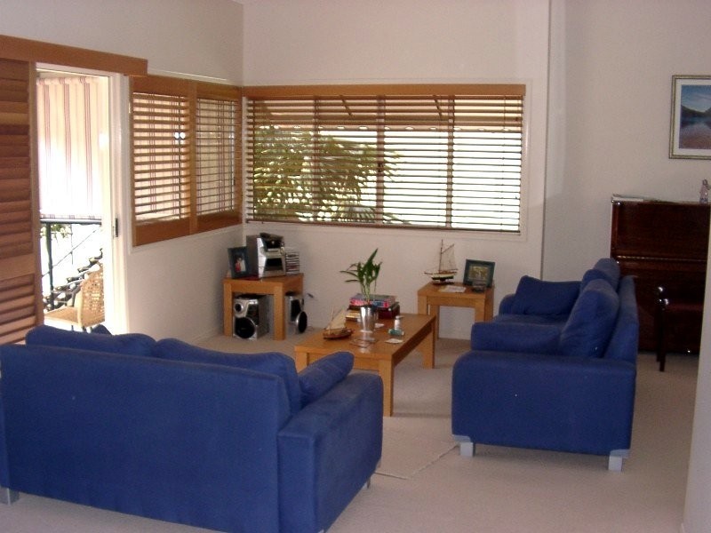 7 Tombarra Street, Mooloolaba QLD 4557